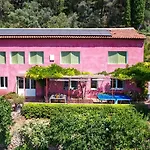 Villa vue mer panoramique&piscine chauffée *