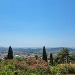 Villa vue mer panoramique&piscine chauffée Villa Toulon